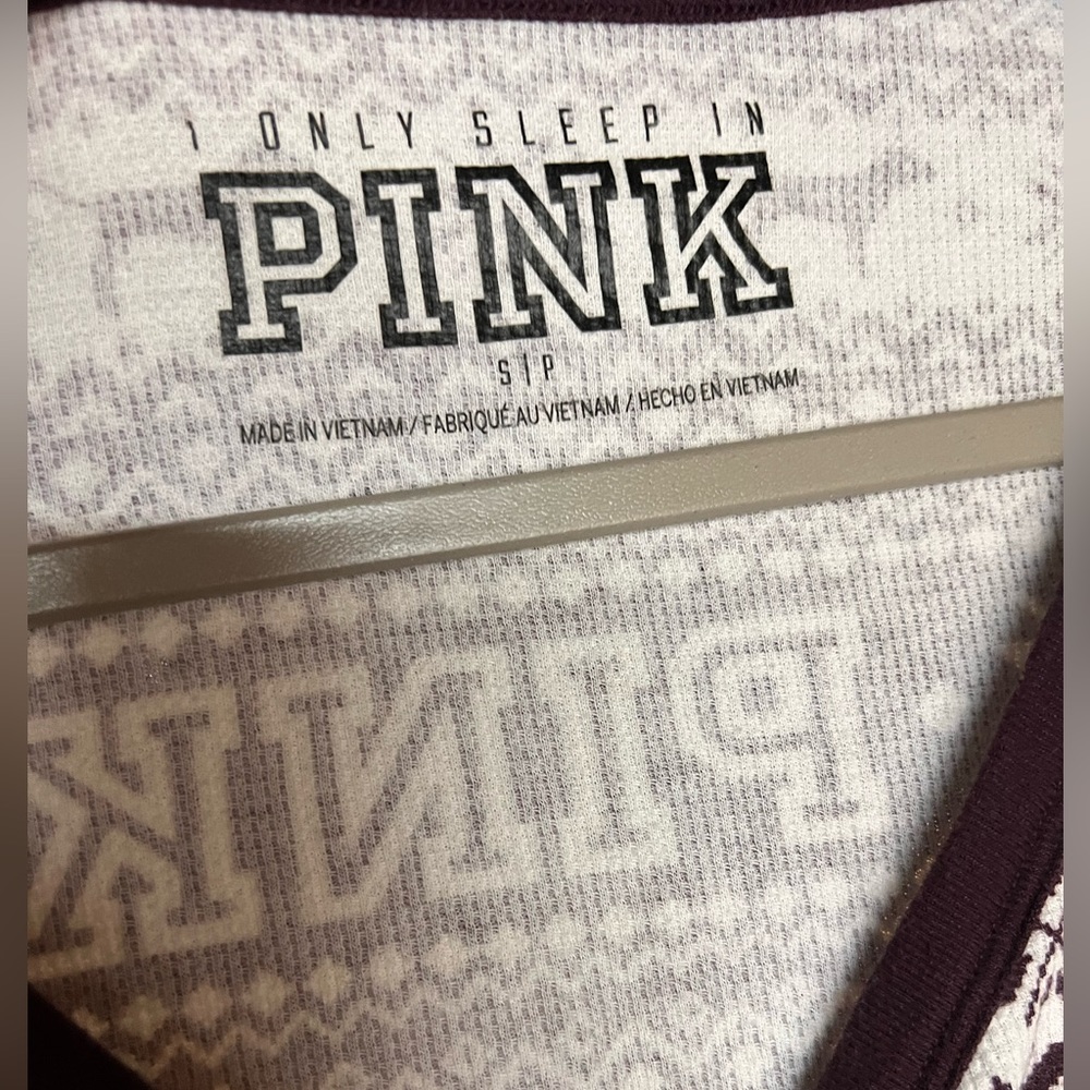 PINK VS Thermal Sleep Holiday Pajama Shirt Size Small - Picture 3 of 4